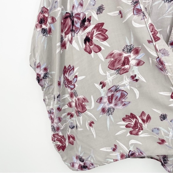 Aritzia Talula Kimono/Shawl Sleeveless Open Cardigan - Picture 6 of 9